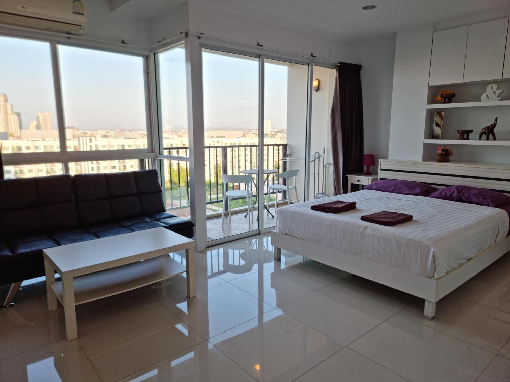 Diamond Suite Pattaya Room photo