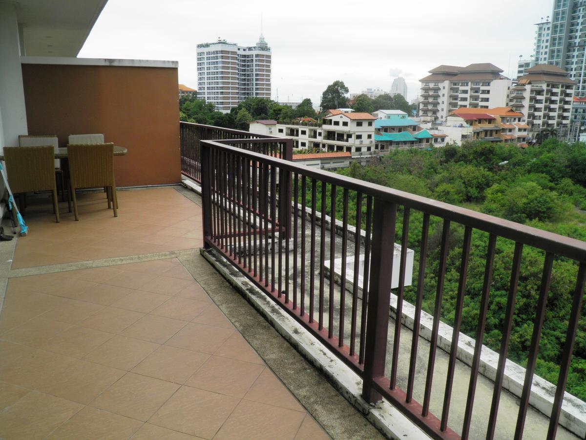 Diamond Suite Pattaya Exterior photo